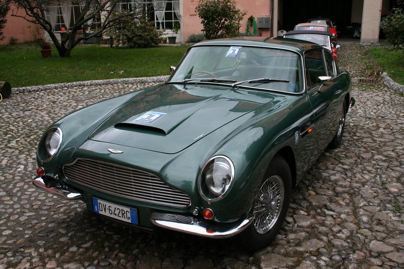 1966 Aston Martin, DB6 (65-70)