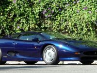 0 Jaguar, XJ220
